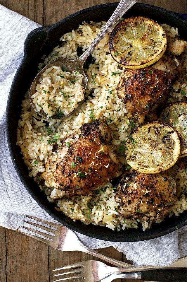 One Pot Greek Chicken and Lemon Rice - best chicken and rice ever! | Recipe | Greek chicken recipes, Recipes, Food
