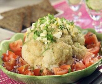 Blomkål Polonaise med tomatsallad