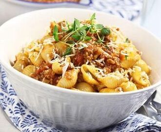 Conchiglie alla Bolognese