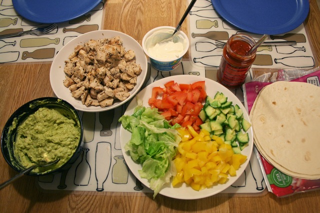 Kycklingfajitas med guacamole