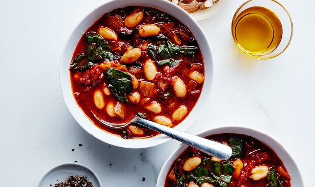 Tomato and Cannellini Bean Soup