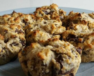 Scones med ingefära och choklad..