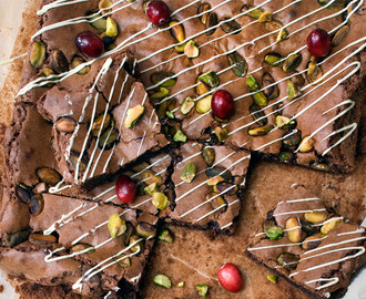 Lyxiga pepparkaksbrownies med chokladrippel – så här gör du