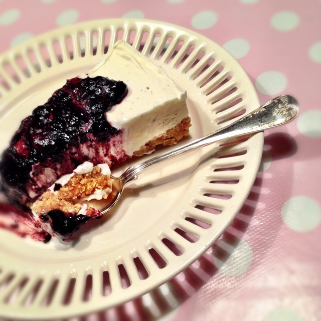 Enkel blåbärscheesecake
