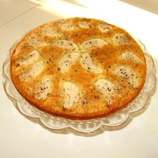 Äppelkaka med citron och kardemumma (från Marias kakburk)