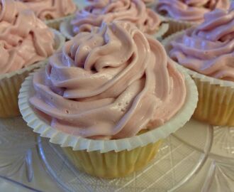 Recept: Citron cupcakes med angel feather icing!