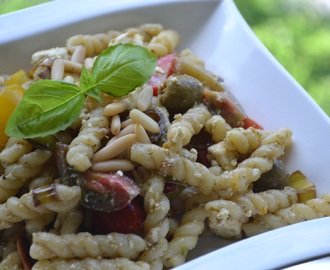 Vegetarisk måndag: Pestopasta med fetaost