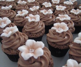 Rich chocolate cupcakes med Marabou ganache