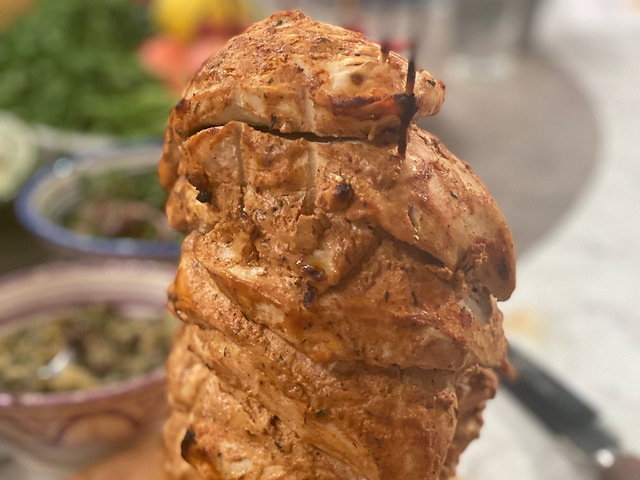 Shawarma med kyckling eller halloumi