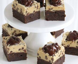 Chocolate chip dough brownies