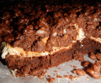 Marshmallowbrownies med chokladkrisp.