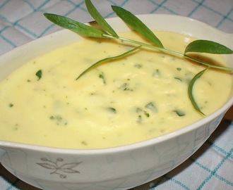 Béarnaise – Sås på äggula, smör och dragon