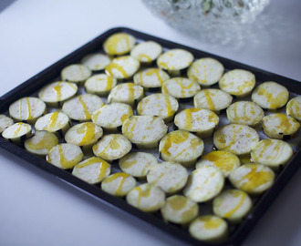 Aubergine i ugn med köttfärs och tomat