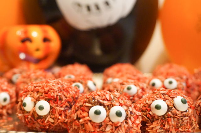 Ruskiga chokladbollar – Baka till Halloween