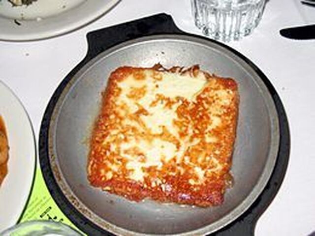 Grekisk stekt ost (Saganáki)