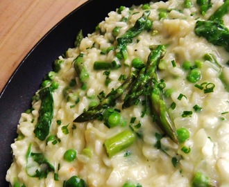 Risotto med sparris och spenat