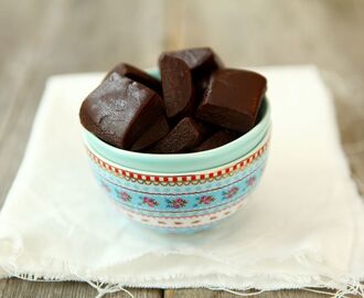 Chokladkolafudge med ton av Lakrits - Chocolate Caramel Fudge with a hint of Licorice