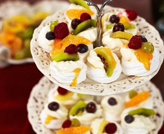 Pavlova med apelsincurd