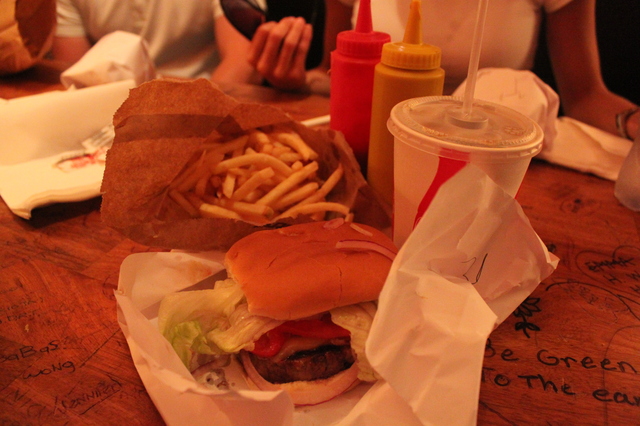 New York: Grymma burgare på Burger Joint