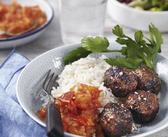 Köttbullar med tomatkompott