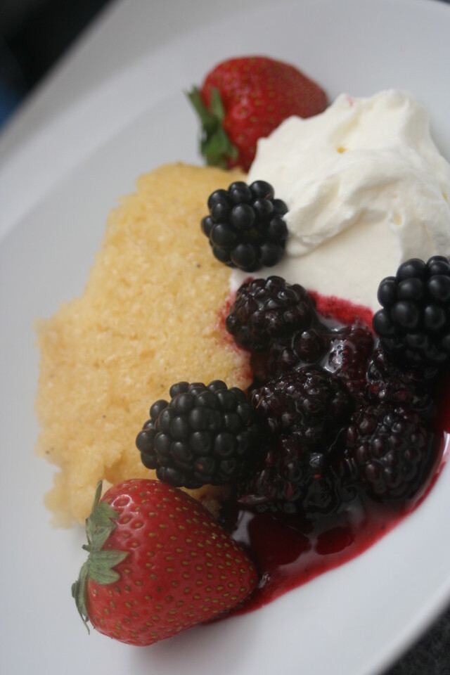 Mannagrynspudding – snabb dessert med överbliven gröt!