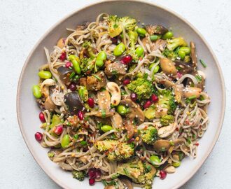 Sautéed Sesame and Aubergine Noodle Bowl