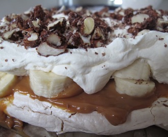 Banoffee Meringues Pie