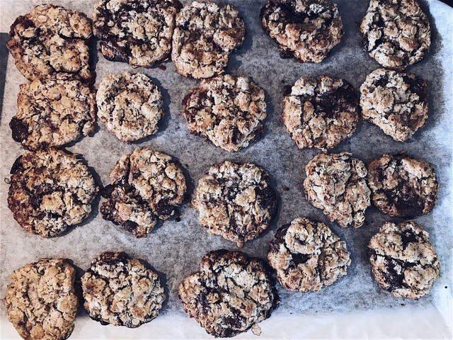 Chocolate Chip Oatmeal Cookies | Fridas Kök