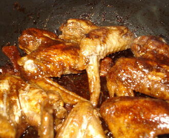 Kyckling adobo