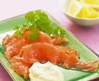 Gravad lax med senapsfraiche