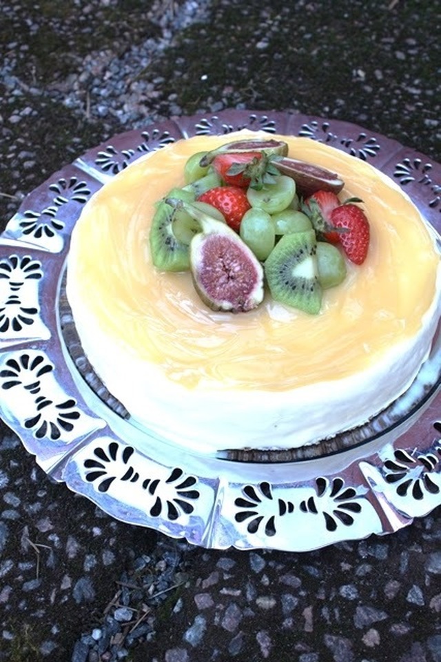 Frozen cheesecake med lemon curd