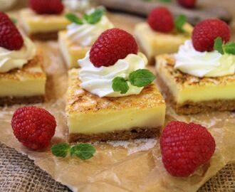 Créme brulée cheesecake bars