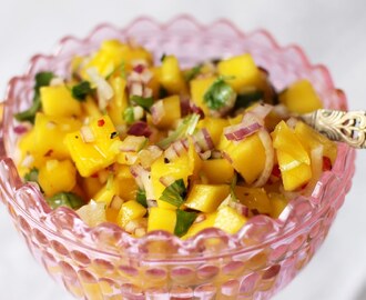 Medryckande mangosalsa