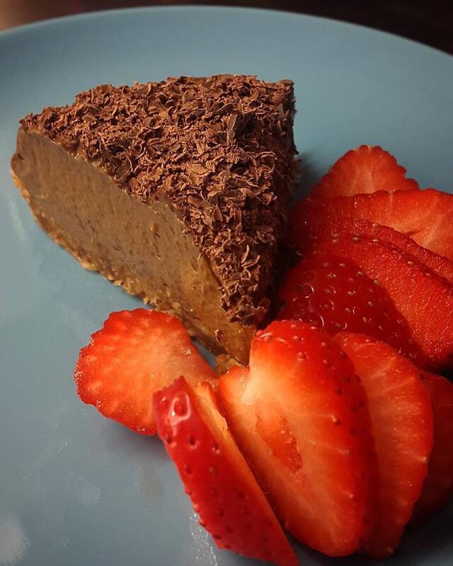 Rawfood: Silky vegan chocolate mousse pie