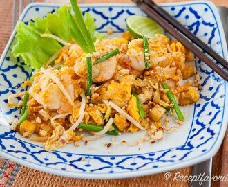 Phad Thai Thailändska wokade nudlar