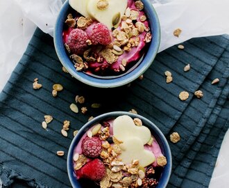 Raspberry & Cinnamon Smoothie Bowls with Bluberry Juice, Chia Muesli, and Apple Hearts
