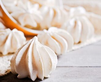 Meringue. History, origins and recipes that see it as the protagonist