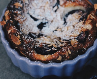 Glutenfri clafouti med körsbär