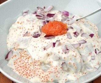 Sill med rom och creme fraiche