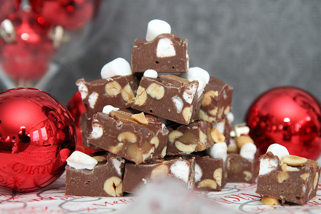 Rocky road fudge Christmas edition