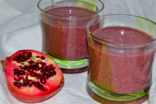 Vitamin smoothie med granatäpple (detox)