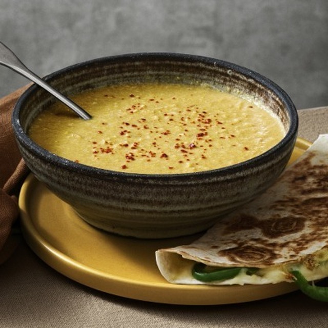 Lotta Lundgren - Mexikansk majssoppa med quesadillas