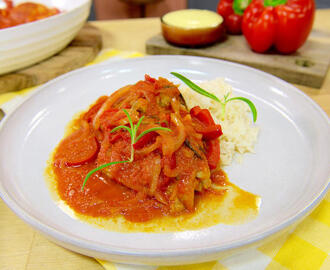 Spansk kycklinggryta med rökig paprika och tomat