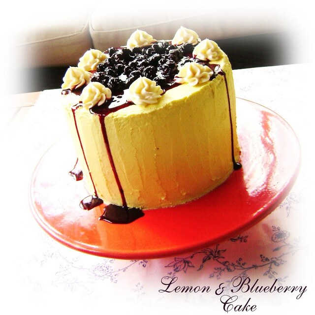 Lemon & Blueberry Cake