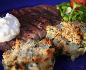 Grillad kalventrecote med potatisbakelse och feta- och rosmarinsås