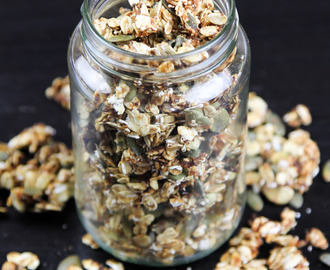 Banana Pie Granola