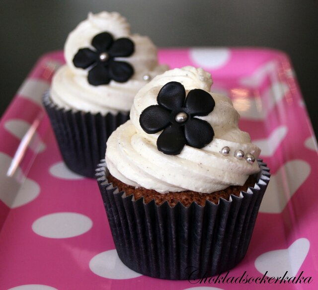 Chokladcupcakes med marshmallowfrosting