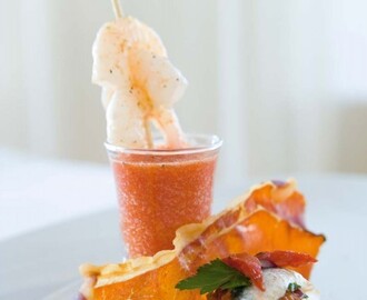 Gazpacho med gambas och rostad serranoskinka