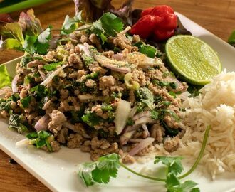 Chicken or Pork chicken Thai larb salad
