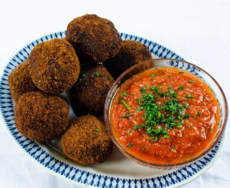 Arancini friterade risbollar med pecorino